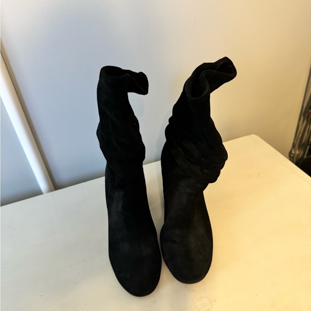 Splendid black suede boots
